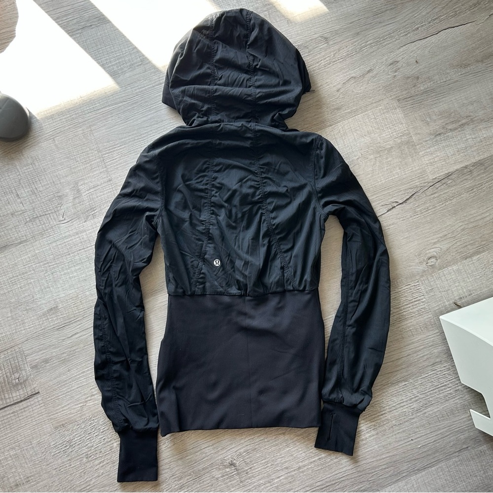 lululemon athletica Black Dance Studio Reversible Zip Up - Picture 7 of 8